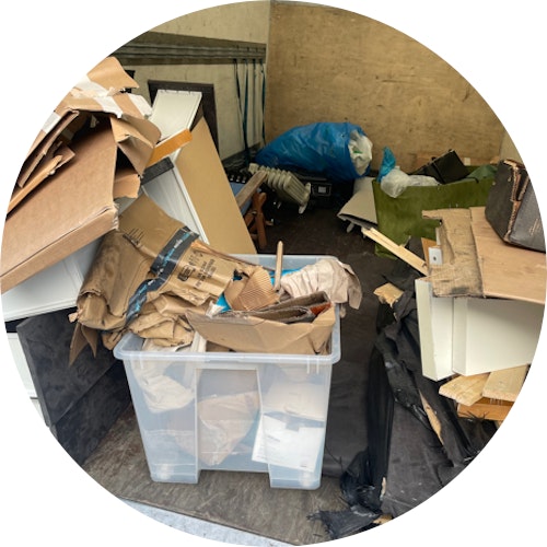 GOOD OLD CLEAN LIMITED team and vehicle