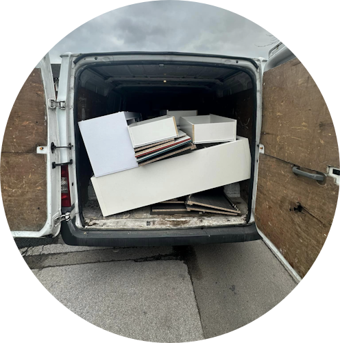 RJL Removals team and vehicle