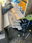 OFFCUTS LAMINATE, 3 BAGS OFCUTS OF LAMINATE, 2 OR 3 BAGS RUBBISH, SMALL AMOUNT FO CARD SW8 - removed for £150