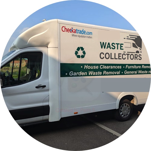 Kent Waste Collectors team and vehicle