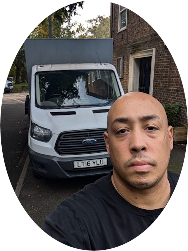 Fullerwaste Ltd team and vehicle