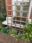 Garden terrlis + garden waste a garden trellis and 3 small bags of garden waste E15 - removed for £50