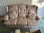 3 seater sofa 3 seater sofa with removable seat cushions RH13 - removed for £80