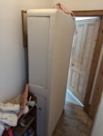 Single bed base Single bed base with 2 storage drawers W4 - removed for £85