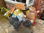 pallets/rubbish/cardboard two wooden pallets, some leftover wood/mdf post building works (large pieces), cardboard/packaging - large items, two garden sacks with garden waste, some bagged rubbish, couple of large pieces of styrofoam. 5 min removal work. happy to provide pictures of all waste (only 4 can be attached) SK12 - removed for £150