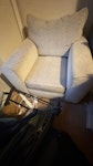 Single seater chair I have a single seater chair in good condition but I need it gone asap CH44 - removed for £45