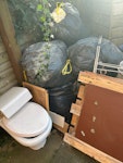 diy rubbish from refurbishing hi I have just refurbished my toilet and done up  the house and thrown away the carpet del the stairs 
rubbish includes old corner bath tub and usual diy stuff W12 - removed for £150