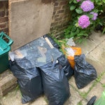 Rubble bags, timber, board 10 rubbish bags of mixed DIY builder waste
20 short skirting boards with nails
1 small chipboard
1 small metal mesh sheet
All easily accessible in front garden N4 - removed for £100