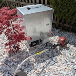 Clear out, fridge, spin bike Shed clear out, a few bags of rubble, old pots and tins, two drawers, a few bags of waste, a large box, working intergrated fridge and non working petrol strimmer. Plus spin bike
Both at number 15 & 16 Whatcote Cottages front gardens TN15 - removed for £90