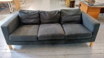 8 x desks. 1 x 3 seater sofa 8 x desks.
1 x 3 seater couch.
1 bedside table.
2 x slim shelving units NW5 - removed for £250