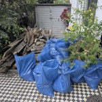 old deck and bags of rubble old deck (about 40 bars) and part of the frame as well.
about 25-30 bags of rubble and soil.
some bigger pieces of cement slabs not in bags (about 20, not entire slab but bigger pieces) SW14 - removed for £350