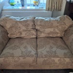 2 sofas & 1 armchair 1 3-seater sofa, 1 2-seater sofa, 1 armchair SL5 - removed for £105
