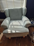Armchair.  S trolley . B cabin Bathroom cabinet 
Small shopping trolley 
Armchair PO4 - removed for £95