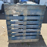 1 palette 1 palette NW2 - removed for £25