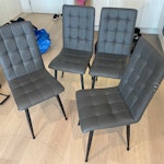 4 Chairs, 1 carpet, 1 mattress Collection time should be after 11 July. Carpet size is around 220x160cm E16 - removed for £100