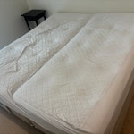 king bed, mattress, drawers It's a king sized bed that splits into two singles, which should make it easier to move, and a relatively small chest of drawers. I live on first floor on an apartment block so would ideally need someone to help me carry it all out to the street. NW6 - removed for £135