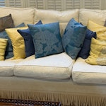 3 sofas, 1 chair Two 3 seater sofas, one two seater sofa and one large chair. They are all on the ground floor of the house with easy access to the street SW6 - removed for £250