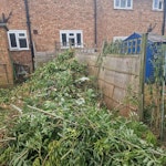 Garden Waste This is Garden waste. There is a considerable amount. I think it may may have to be bagged up before being taken away. SE9 - removed for £750