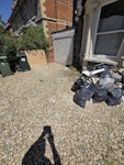 general waste general rubbish,only take rubbish in pic as customer has rubbish to the right RG1 - removed for £120