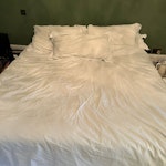 Various household objects Would love collection between 12.30-17.30.
1 x super king mattress
1 x box of bed linen
1 x glass top for 6 seater dining table
6 x dining chairs
1 x brita water tank W8 - removed for £170