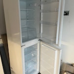 Fridge Freezer Working Fridge/freezer, intergrated WN7 - removed for £50