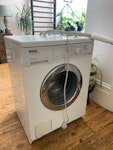 Miele washing machine Washing machine still works but the bearings are almost gone. Would need replacing to reuse as it makes a racket. must be 15 years old minimum. I live on the corner of Chiswick High Rd and Homefield Rd. I’ll put it on Homefield in front of some garages. It’s easy to park a van there as access is always required for the garages (barely used though). W4 - removed for £30