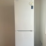 Fridge Freezer I have a working Bosch fridge freezer just with crack in freezer drawer. SW9 - removed for £65