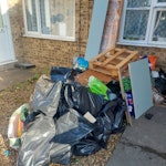 household mixed mostly cardboard, shopping bags, some plasterboard, some laminate flooring. SG18 - removed for £135