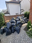 56 BAGS OF EXPANDING FOAM 56 BAGS OF EXPANDING FOAM, VERY LIGHT BUT HAVE VOLUME TO THEM. WD7 - removed for £200
