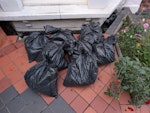 8 bags of soil 8 rubble sacks of soil
about 15kg each NW6 - removed for £70