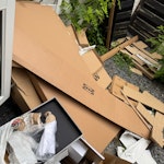 carpet, boxes we have just moved so there are lots of boxes. and one carpet in a good condition TW10 - removed for £120