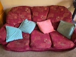 3 seater sofa, 2 armchairs 3 seater sofa
2 matching armchairs
Good condition
Will be in secure garage ready for your collection ST3 - removed for £300