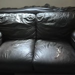 1 settee 1x 2 seater leather settee for disposal M4 - removed for £60