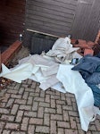 15 bags debris & vinyl floorin ****NOT THE RED ROOF TILES*******TODAY PLEASE**** 15 bags rubbish. Old vinyl flooring E4 - removed for £120