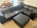 Corner sofa, modular, 5 pieces Large modular corner sofa, 5 pieces total (including ottoman). One flight of stairs. We can help carry out.

Property is down a short alleyway without access to parking space. W8 - removed for £150