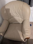 leather chair, wood, drawers leather chair. easy to move.
small piece of wood
lightweight canvas drawers RH15 - removed for £60