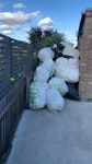 104 Bags Of Expanding Foam 104 bags of expanding foam, very light but have volume to them. CB7 - removed for £375
