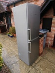Bosch Fridge freezer Bosch fridge freezer, not working. Already at the outside at the front of property. B91 - removed for £65