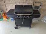 Old BBQ (rusted in places) Old BBQ broken in places e.g. handle on the lid, and rusted on the inside where the burners are seated. See pics for more details.
In garage with easy access, ready to be taken away PO15 - removed for £15