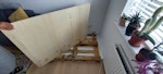 Wooden pallet x1 Wooden pallet with sideboard. N11 - removed for £40