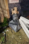 4 bags flooring offcuts, card 4 bags flooring offcuts, card tube, cardboard SE25 - removed for £50