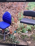 2x chairs 1x staff chair and 1x machine chair from betfred SW17 - removed for £40