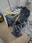 7 bags of light waste -Grd Flr I've had my bathroom redone so this is mainly off-cuts of tiles and flattened cardboard boxing SE24 - removed for £60