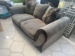 1x 3 seater sofa 2x 2seater One three seater sofa charcoal and grey in colour
Two 2 seater electric recliners with usb charger ports beige in colour
May need cleaning as stored in garage ME15 - removed for £150