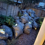 51 BAGS OF EXPANDING FOAM 51 BAGS OF EXPANDING FOAM, VERY LIGHT BUT HAVE VOLUME TO THEM. TW20 - removed for £125