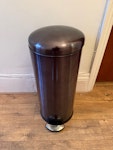 Broken kitchen bin Kitchen bin with broken pedal W4 - removed for £14