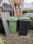 bins and wardrobe doors please enjoy two full recycling bins and take 2 wardrobe doors N11 - removed for £94