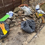 Rubble and some garden waste Some building rouble some garden waste
Left over carpet some old flooring plastic CR2 - removed for £214