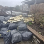 48 BAGS OF EXPANDING FOAM PLUS 48 BAGS OF EXPANDING FOAM AND 51 PANELS OF FOAM, ALL SHOWN IN PICTURES. VERY LIGHT BUT HAVE VOLUME TO THEM. YO18 - removed for £313