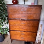 Chest of drawers Measures approximately 120cm x 80 cm x 40 cm. SE23 - removed for £57
